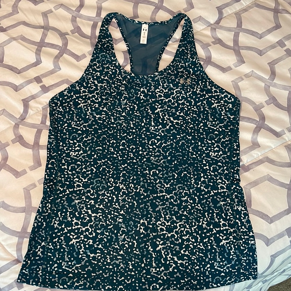 Women’s Under Armour HeatGear Racerback Tank. Size large.